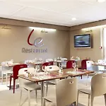 Otel Campanile Est - La Cite Carcassonne