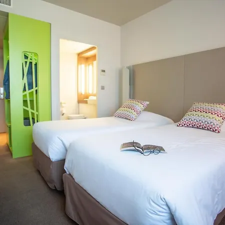 Campanile Est - La Cite 3* Carcassone