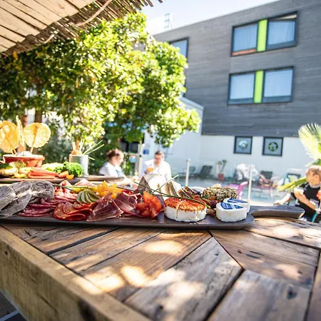 Hotel Campanile Est - La Cite Carcassonne