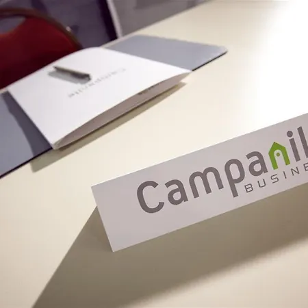 Campanile Est - La Cite 3* Carcassone