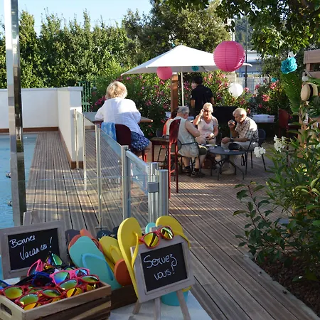 Campanile Est - La Cite Hotel Carcassonne