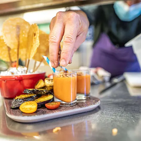 Campanile Est - La Cite