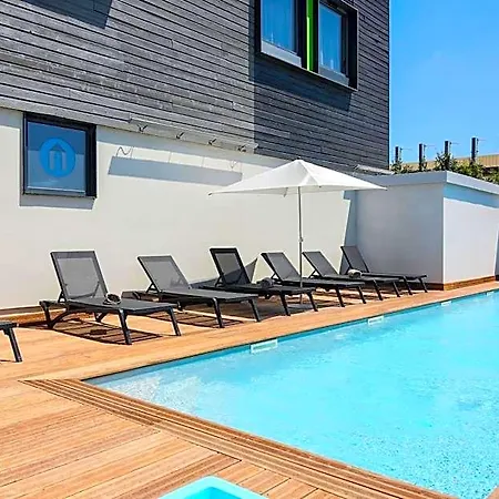 Campanile Est - La Cite Hotel Carcassonne