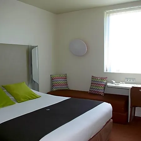 Campanile Est - La Cite 3* Carcassonne