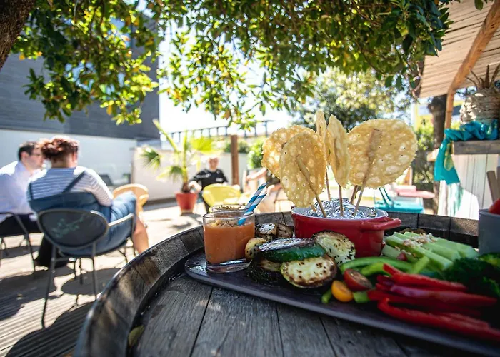 Campanile Est - La Cite Καρκασόν