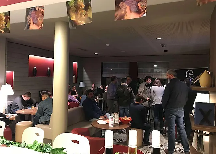 Ξενοδοχείο Campanile Est - La Cite 3*