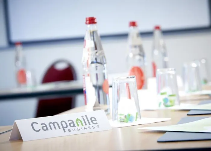 מלון Campanile Est - La Cite