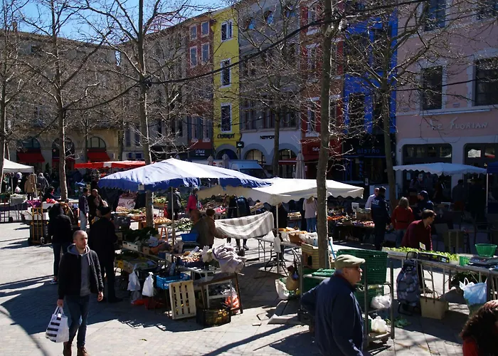 Ξενοδοχείο Campanile Est - La Cite Καρκασόν