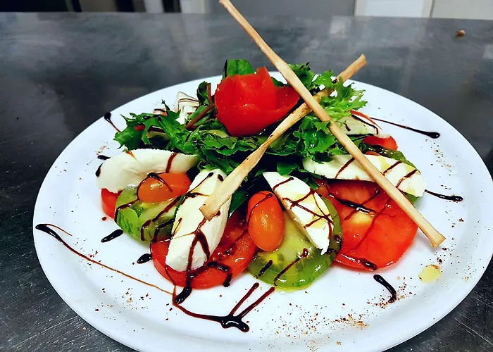 מלון Campanile Est - La Cite קרקסון