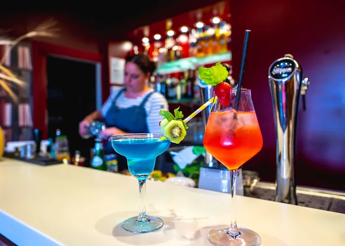 Campanile Est - La Cite