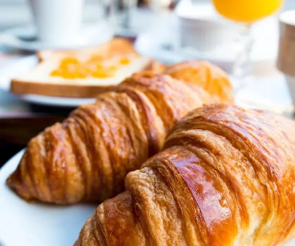 Campanile Est - La Cite