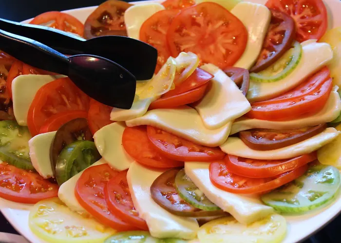 Campanile Est - La Cite 3*