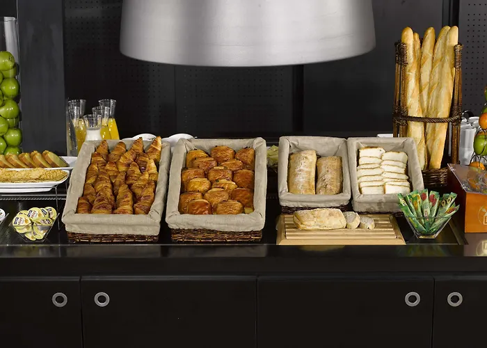 Ξενοδοχείο Campanile Est - La Cite 3*