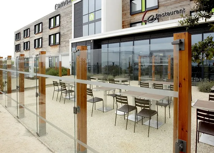 Campanile Est - La Cite 3* קרקסון