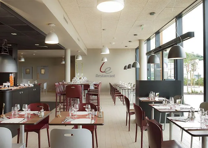 Campanile Est - La Cite Каркассон